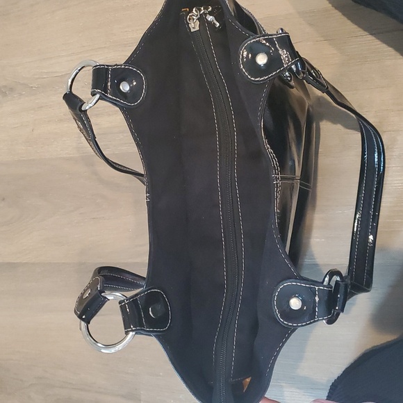 Multi Pocket Tote Handbag from Kathy Van Zealand - Picture 9 of 16